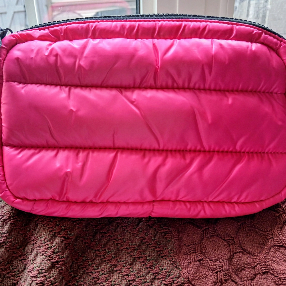 TNA Super Puff in Vibrant Pink NWT